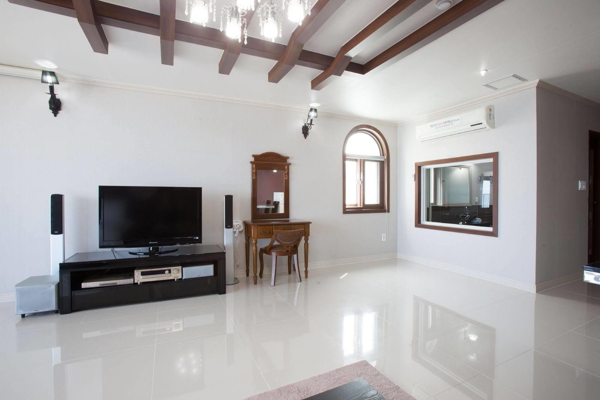 Dream Beach Pension Gangneung Exterior foto